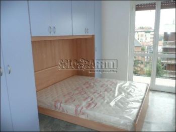 Appartamento arredato con balcone Chiesa rossa, cermenate, ripamonti