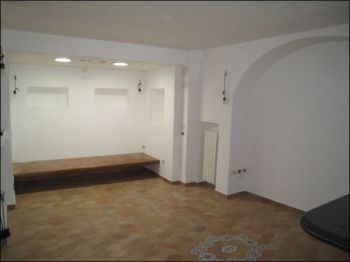 Villa arredata con posto auto Posillipo