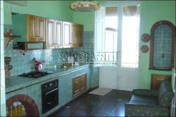 Villa arredata con balcone Acireale