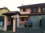 Villa a schiera con giardino e garage