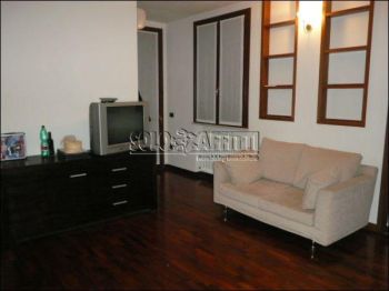 Appartamento arredato con garage Centro storico
