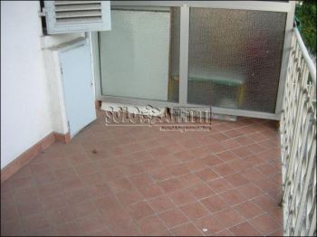 Monolocale con balcone Mirafiori sud