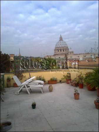 Appartamento arredato con terrazzo Aurelio/gregorio vii/ubaldi/san pietro