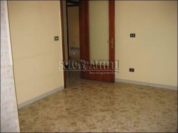 Trilocale con terrazzo e balcone S. pasquale