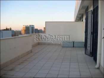 Trilocale con terrazzo e balcone S. pasquale