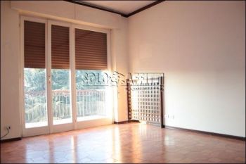 Appartamento con balcone e garage Rezzato