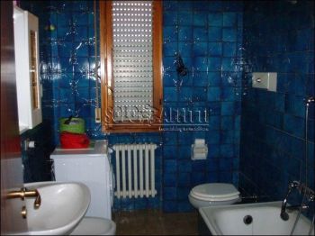Casa arredata con posto auto Amendola