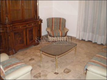Casa con balcone Pozzo strada