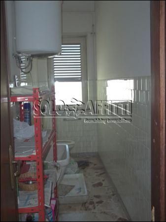 Appartamento con balcone Via giuffrida