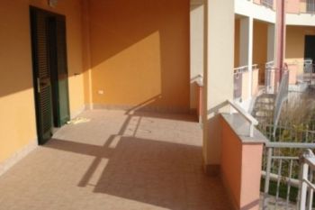 Trilocale nuova costruzione con piscina - Altre fotografie