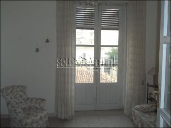 Casa arredata con balcone Borgo
