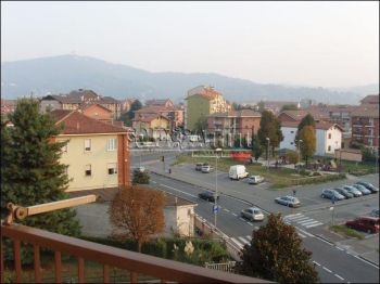 Casa con balcone Bertolla