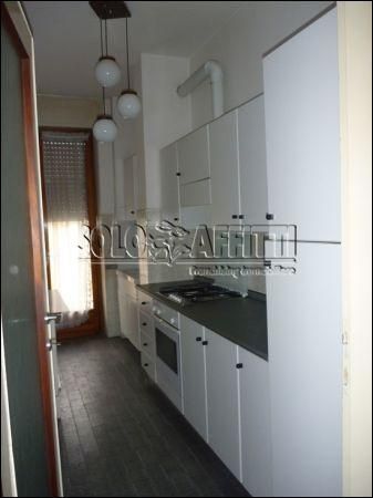 Appartamento con balcone e posto auto