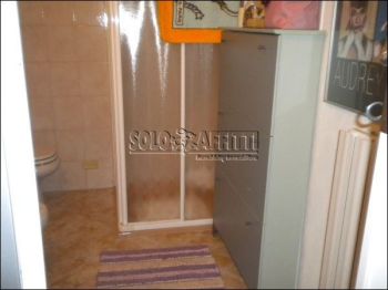 Bilocale arredato con balcone Seriate