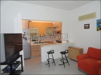 Appartamento arredato con balcone Sant'adele