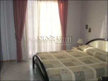 Trilocale arredato con balcone Mascalucia