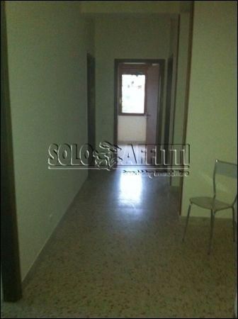 Appartamento con balcone e posto auto