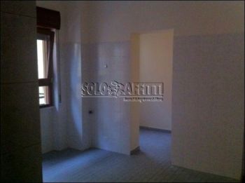 Appartamento con balcone e posto auto