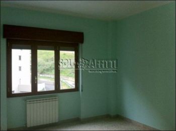 Appartamento con balcone e posto auto