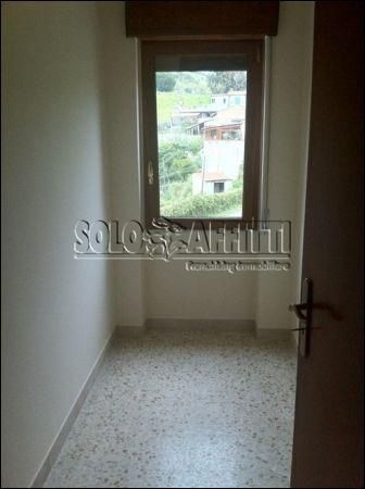 Appartamento con balcone e posto auto