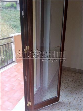 Appartamento con balcone e posto auto