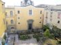 Appartamento da ristrutturare con balcone