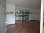 Casa con balcone e garage Garbagnate Milanese