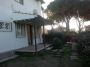 Appartamento con piscina e giardino