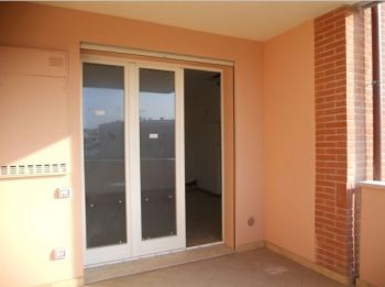 Trilocale con terrazzo e aria condizionata