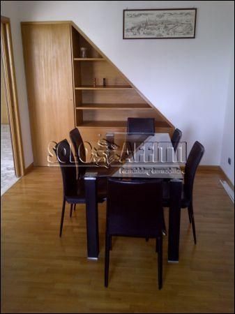 Appartamento arredato con terrazzo Trigoria, spinaceto, tor de cenci, vallerano