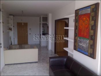 Appartamento arredato con terrazzo Trigoria, spinaceto, tor de cenci, vallerano