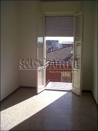Appartamento con garage e balcone F.lli rosselli