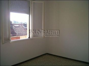 Appartamento con garage e balcone F.lli rosselli
