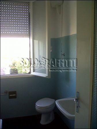 Appartamento con garage e balcone F.lli rosselli
