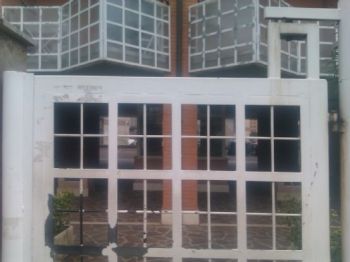 Appartamento arredato con balcone Pomezia