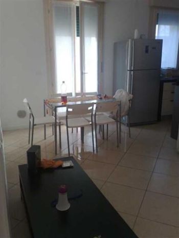 Trilocale con posto auto e terrazzo