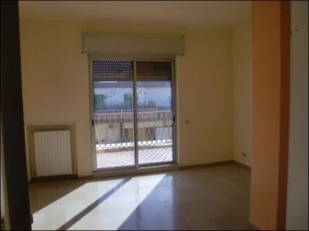 Casa con terrazzo Libert�