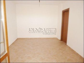 Trilocale con terrazzo Agro