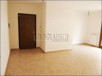 Trilocale con terrazzo Agro