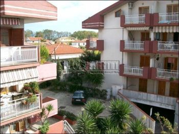 Appartamento arredato con balcone Citta' Sant'angelo