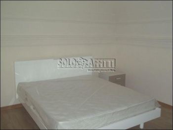 Casa arredata con balcone V.le xx settembre