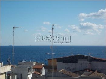 Appartamento con posto auto Acitrezza
