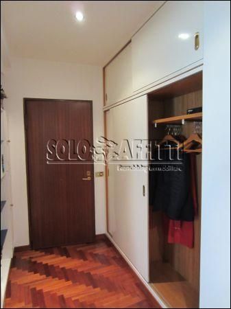 Appartamento arredato con balcone Napoli