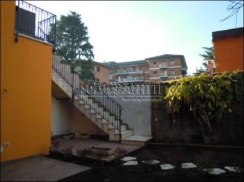 Appartamento arredato con balcone Borgo trento