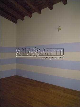 Appartamento arredato con balcone Borgo trento
