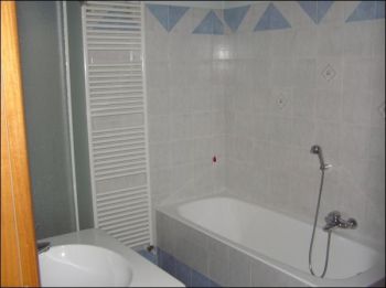 Appartamento arredato con garage Zona citterio