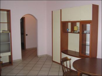 Appartamento arredato con garage Zona citterio