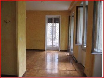 Appartamento con aria condizionata e terrazzo