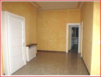 Appartamento con aria condizionata e terrazzo