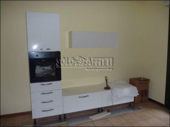 Monolocale con garage e balcone Ospedale
